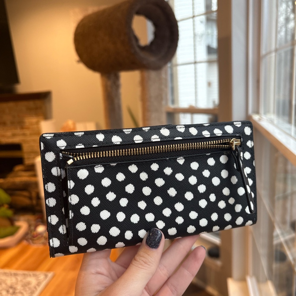 Kate Spade Laurel Way Printed Musical Dot Bifold wallet Black and White - Picture 2 of 4